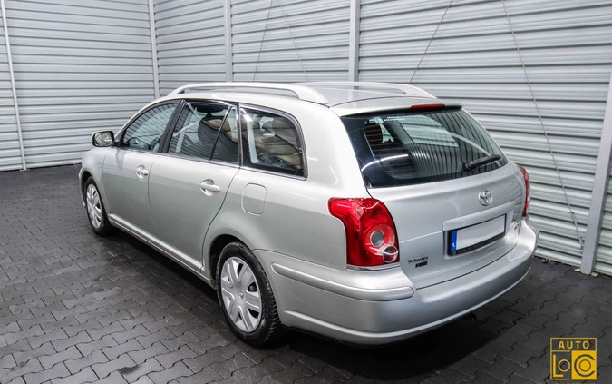 Toyota Avensis cena 14999 przebieg: 194000, rok produkcji 2007 z Nowe Skalmierzyce małe 326